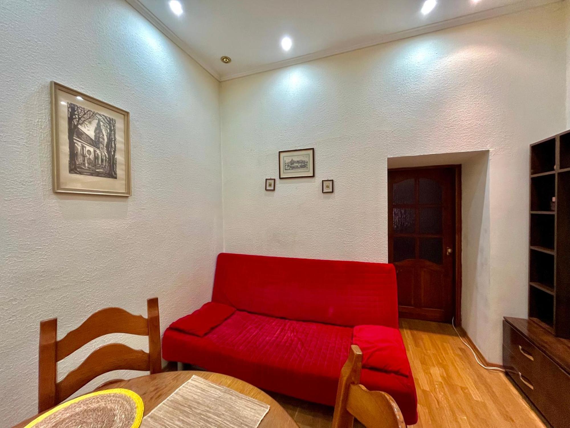 Apartment In The City Centre Lviv Buitenkant foto